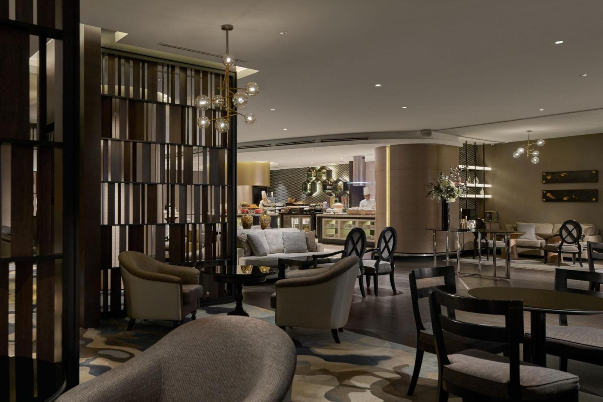 Club Executive King Room